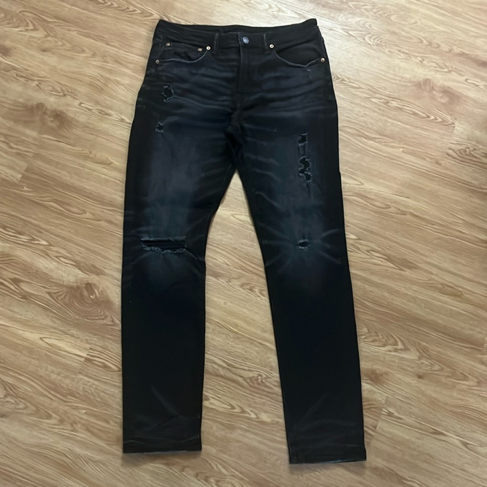 Men’s 34x36 destroyed black American Eagle jeans.  AIRFLEX + Athletic fit.